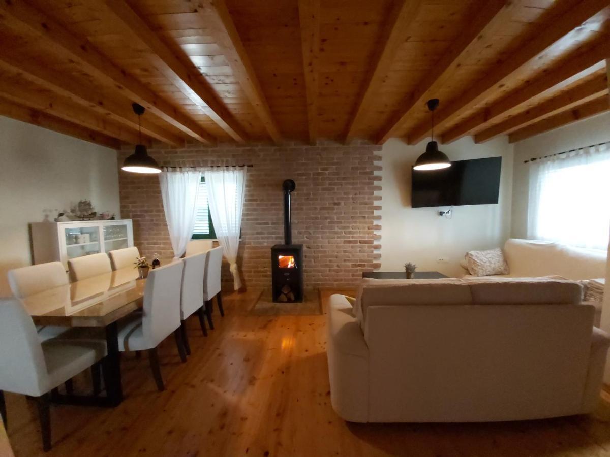Villa Stone Pearl With Heated Swimming Pool Sveti Filip i Jakov Exteriör bild
