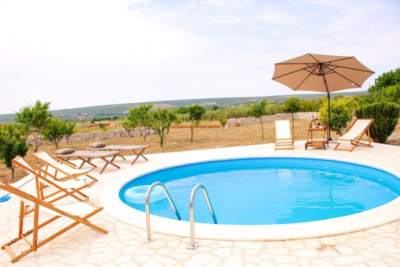 Villa Stone Pearl With Heated Swimming Pool Sveti Filip i Jakov Exteriör bild