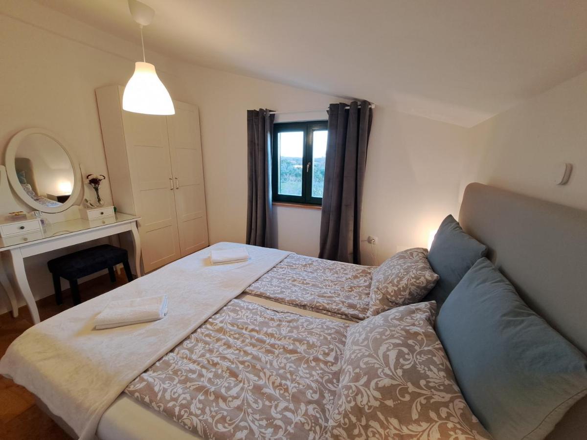 Villa Stone Pearl With Heated Swimming Pool Sveti Filip i Jakov Exteriör bild