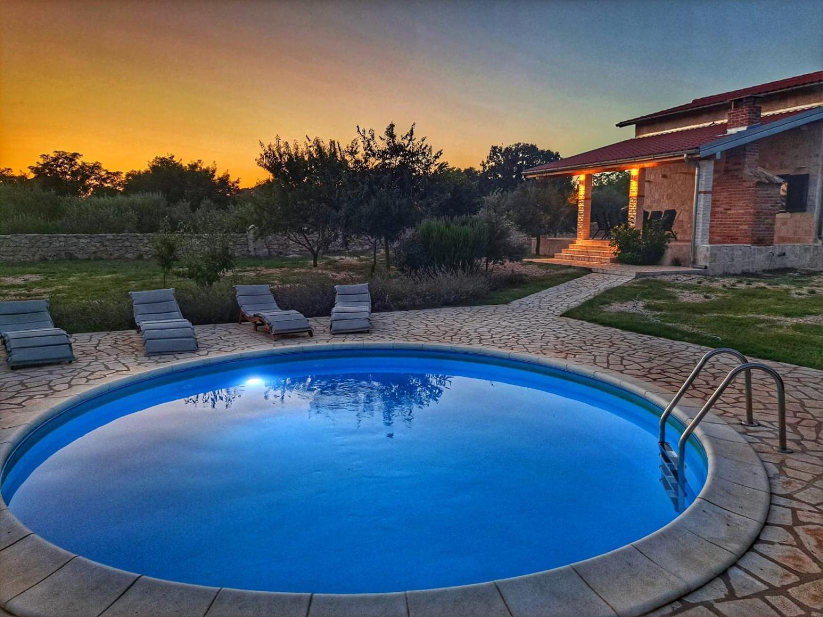 Villa Stone Pearl With Heated Swimming Pool Sveti Filip i Jakov Exteriör bild